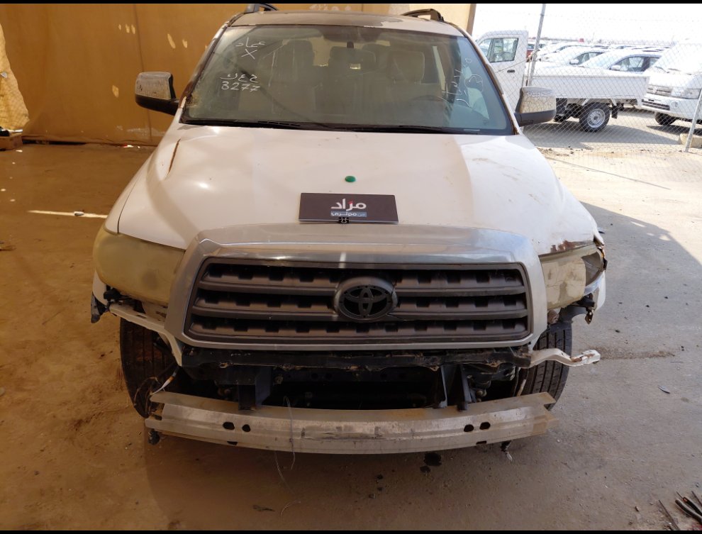 تويوتا سيكويا SR5 M/R 2015