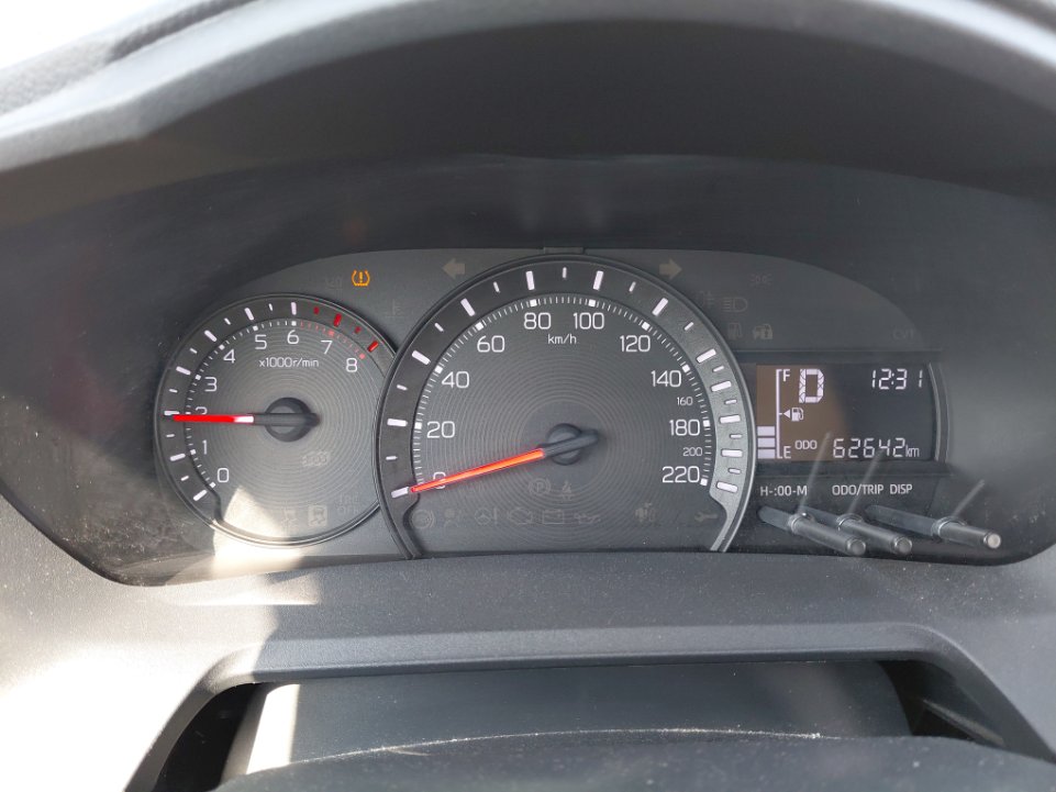 تويوتا يارس SD Y 2024 image