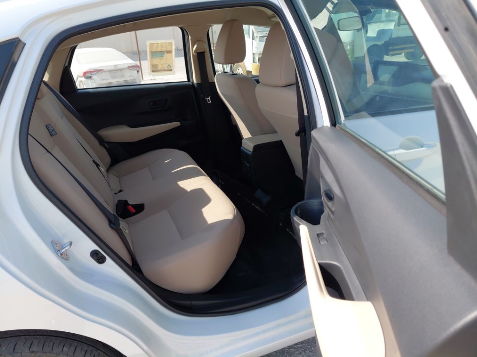 تويوتا يارس SD Y 2024 image