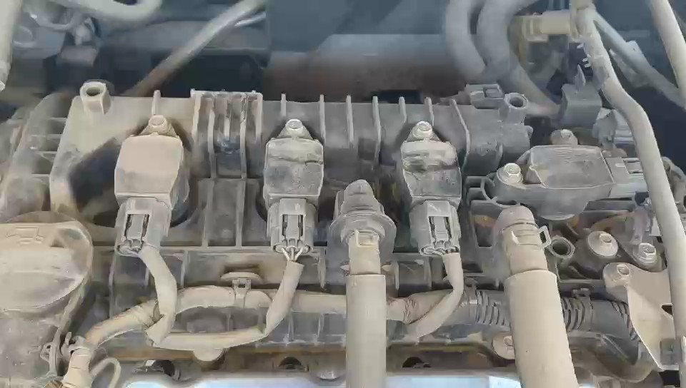 نيسان صني S 2022 video