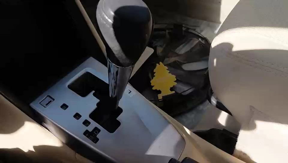 تويوتا يارس  2017 video