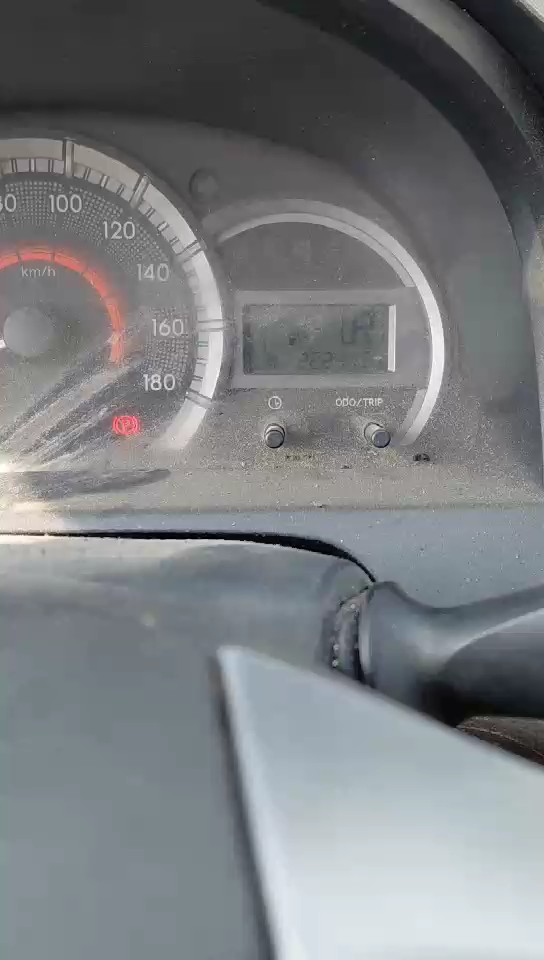 تويوتا أفانزا  2016 video