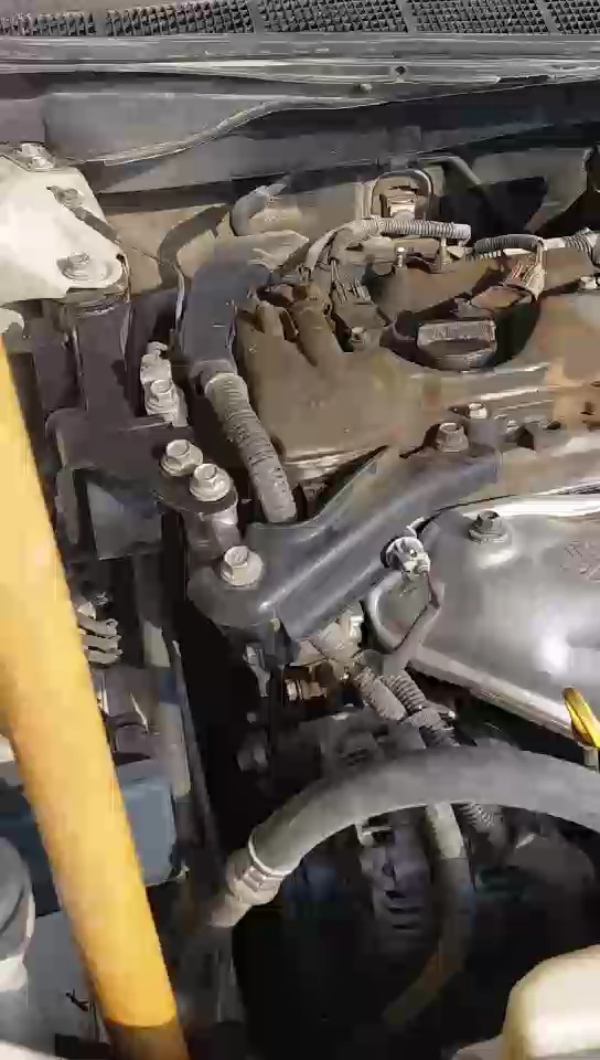 Toyota Camry  2016 video