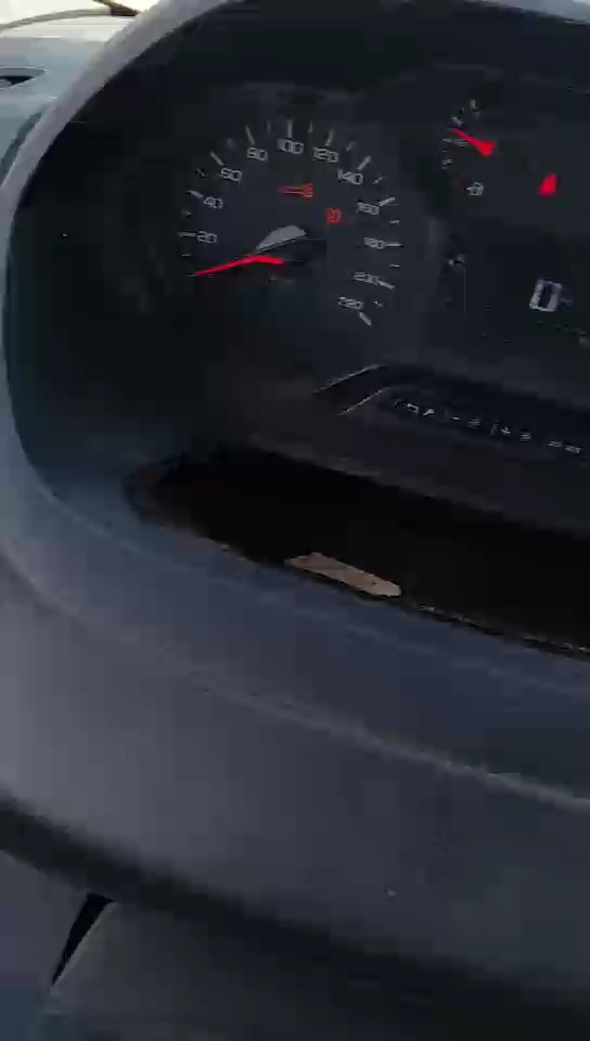 Peugeot  Partner  2023 video