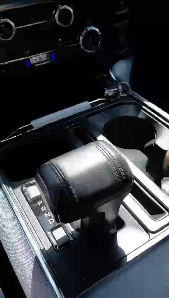 Ford F150 Raptor 4X4 - 2021 video