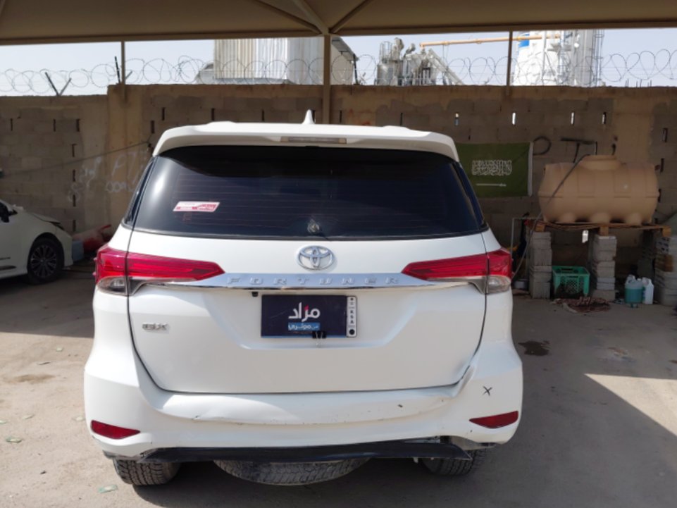 Toyota Fortuner GX2 SPORTS UTILITY   2020 image