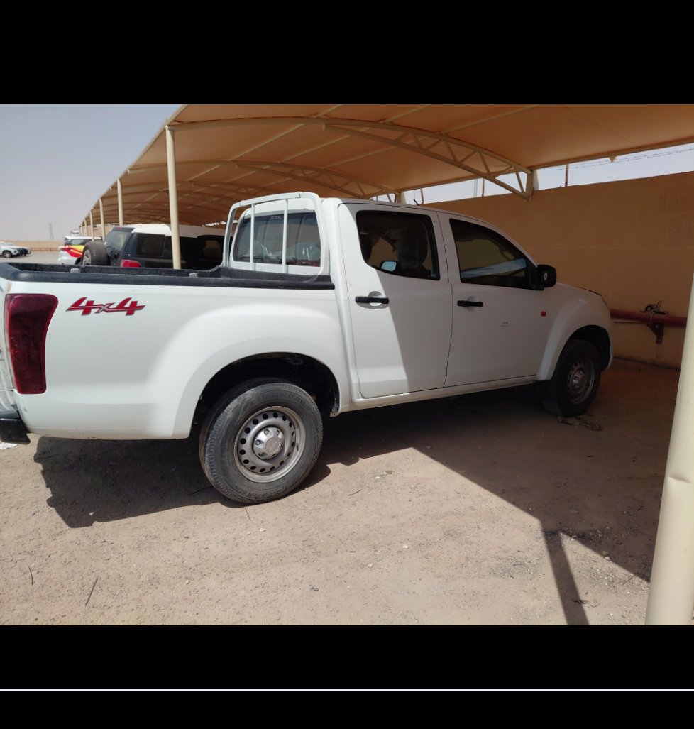 Isuzu D MAX 4x4 2024 image