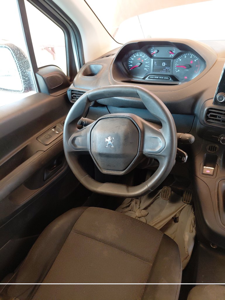 Peugeot  Partner  2023 image