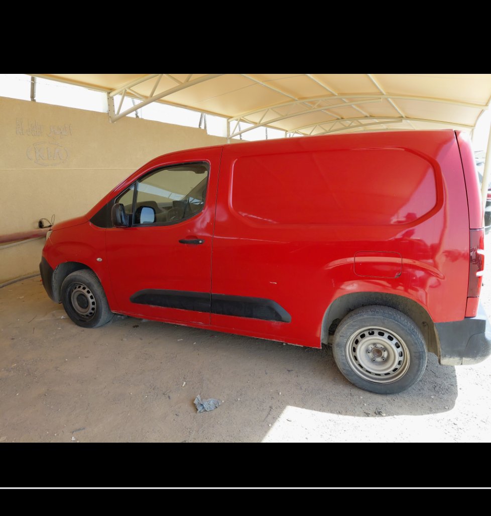 Peugeot  Partner  2023 image