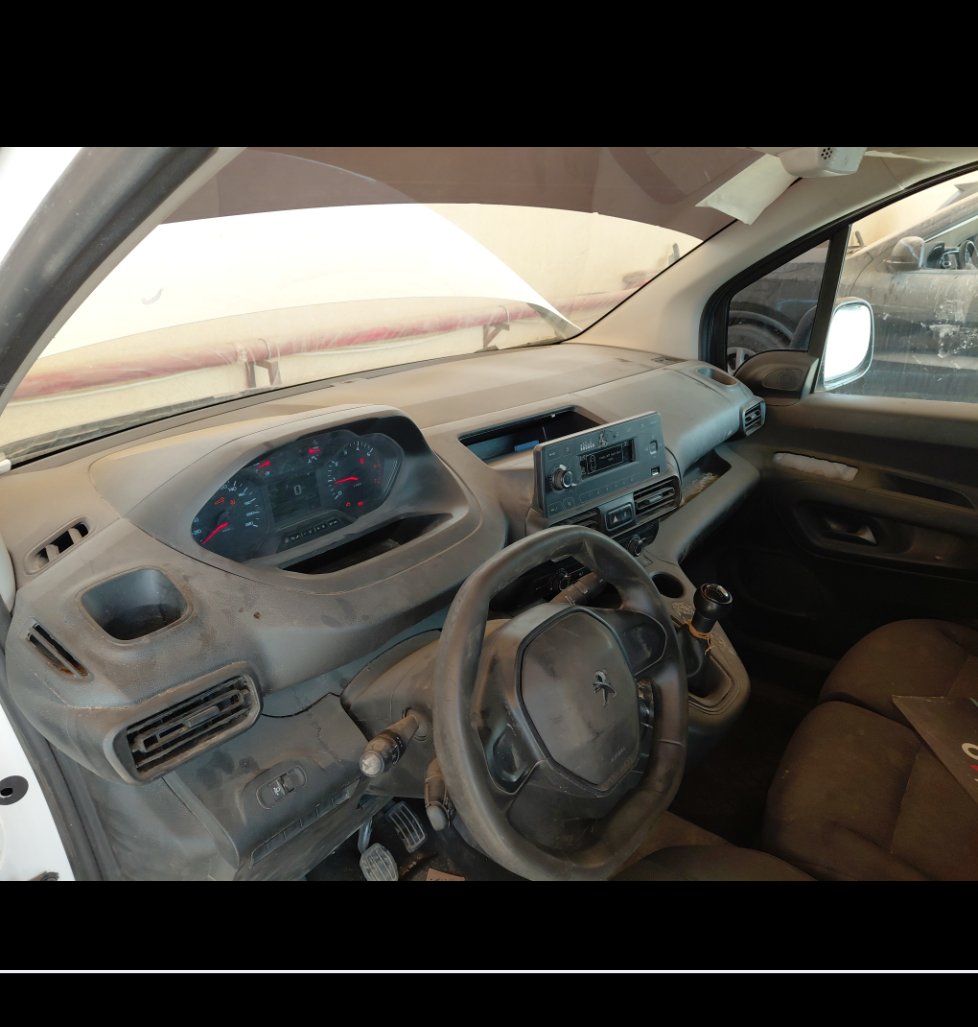 Peugeot  Partner  2022 image