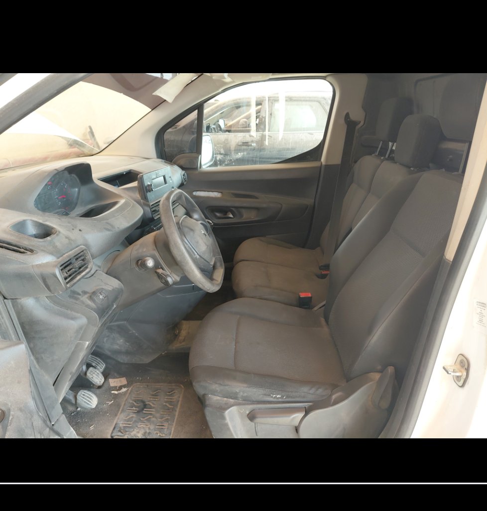 Peugeot  Partner  2022 image