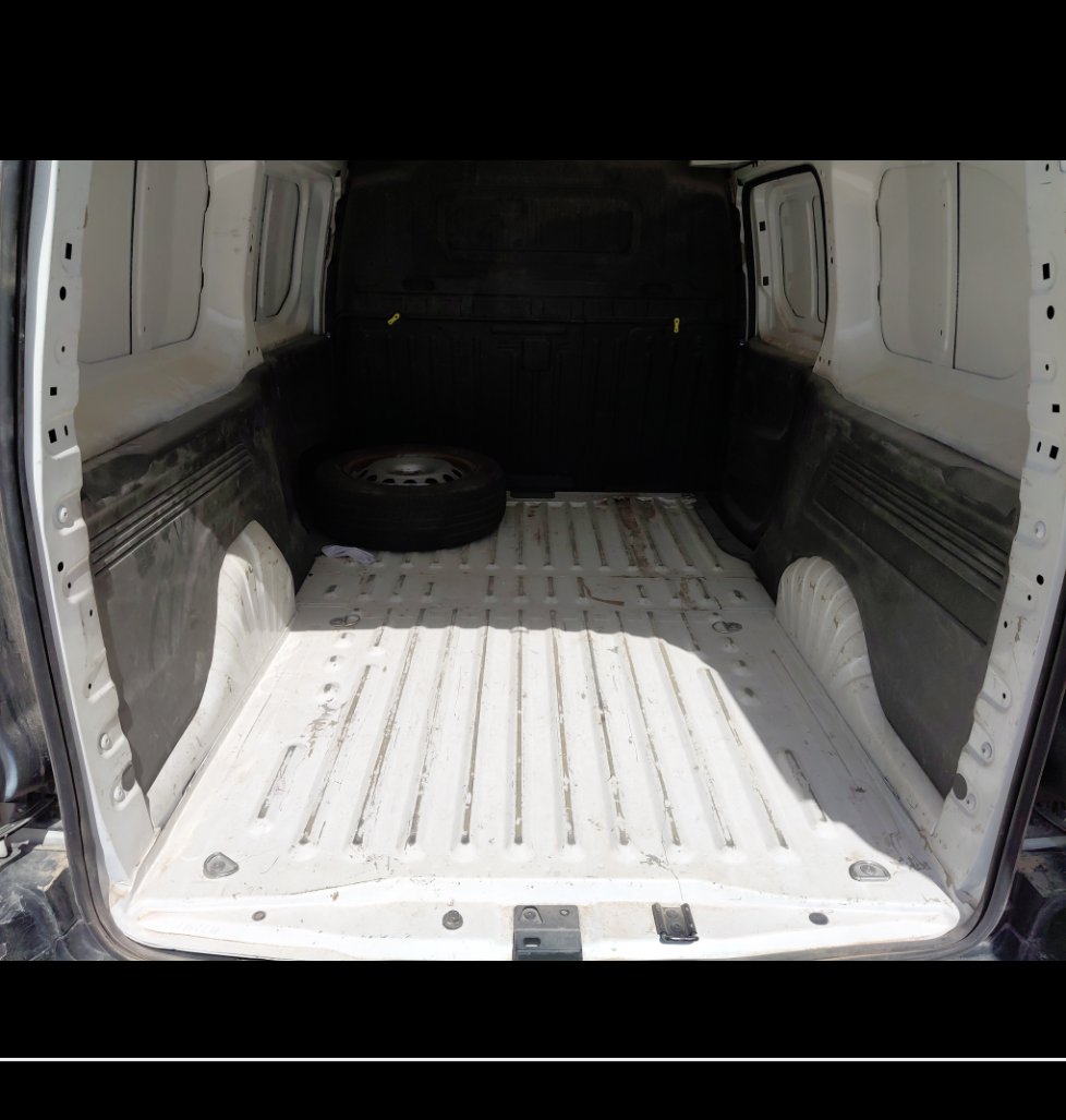 Peugeot  Partner  2022 image