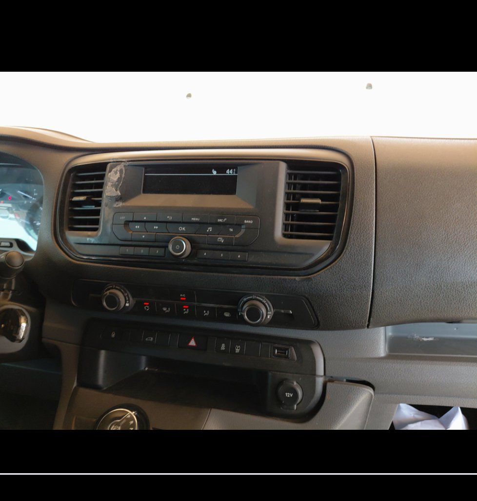 Peugeot  Expert Van  2022 image