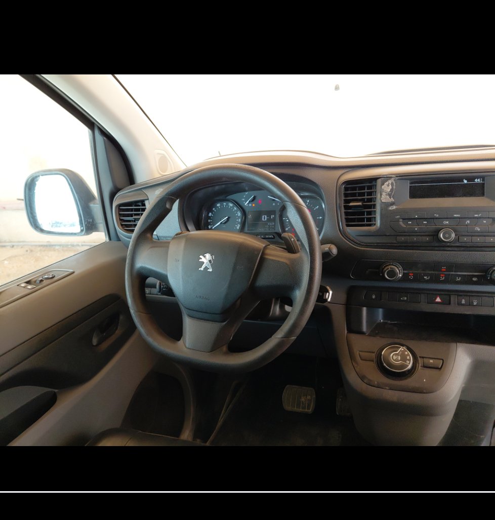 Peugeot  Expert Van  2022 image