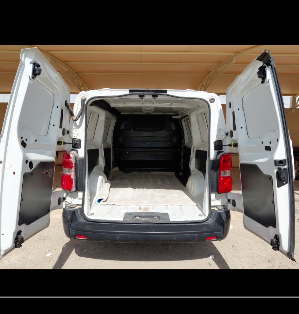 Peugeot  Expert Van  2022 image
