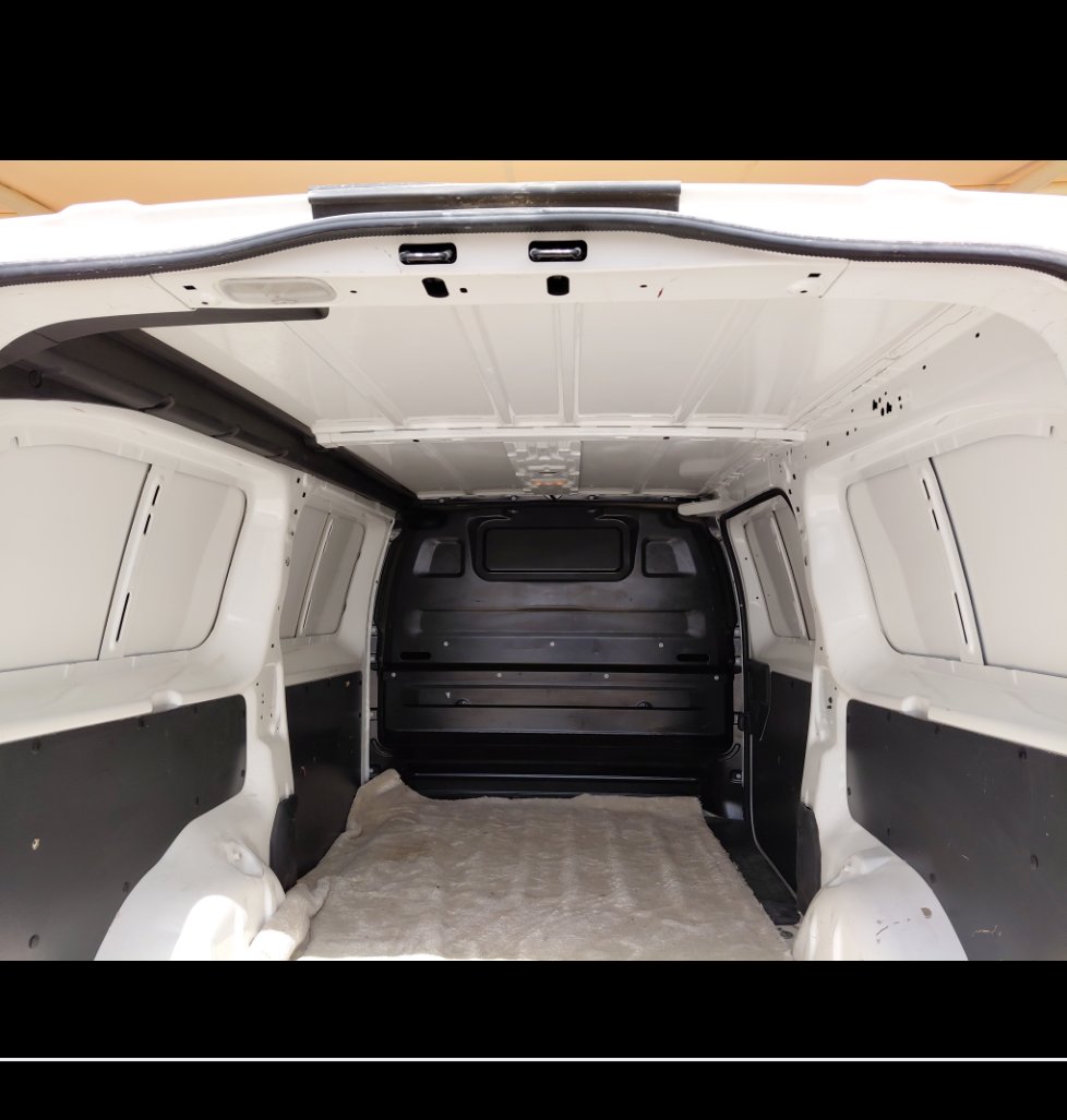 Peugeot  Expert Van  2022 image