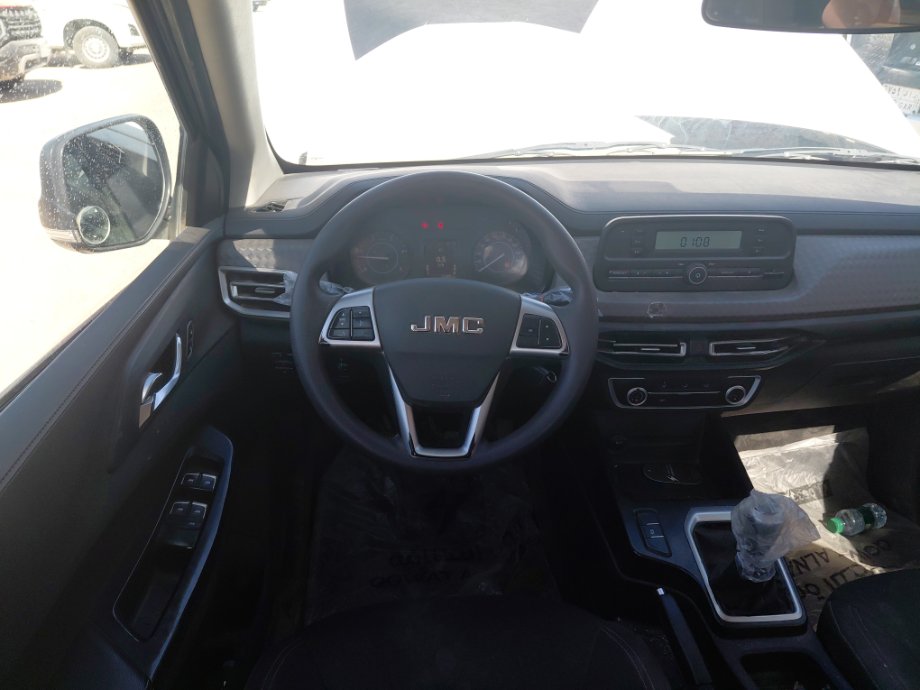 JMC Vigus 4x4 2023 image