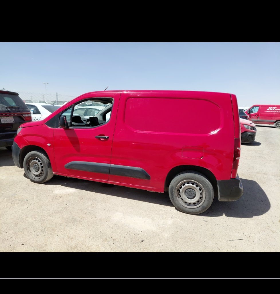 Peugeot  Partner  2023 image