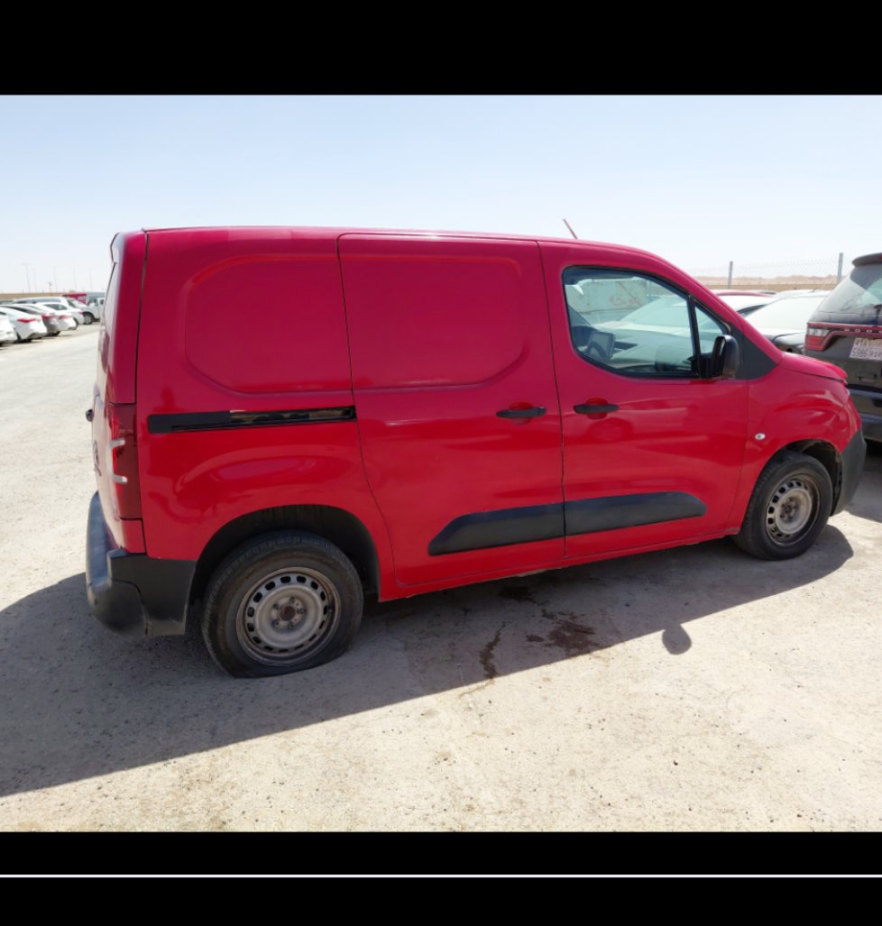 Peugeot  Partner  2023 image