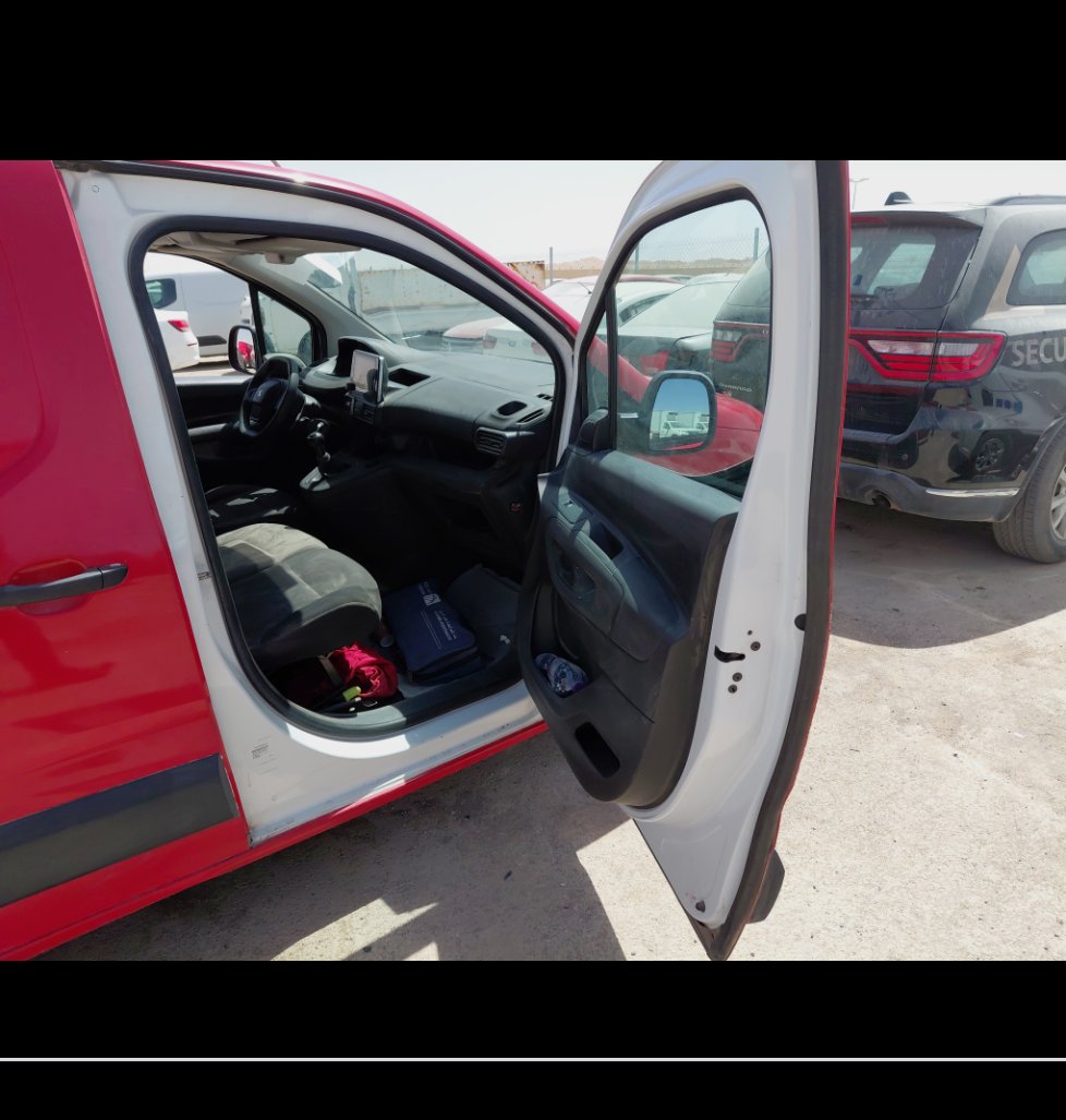 Peugeot  Partner  2023 image