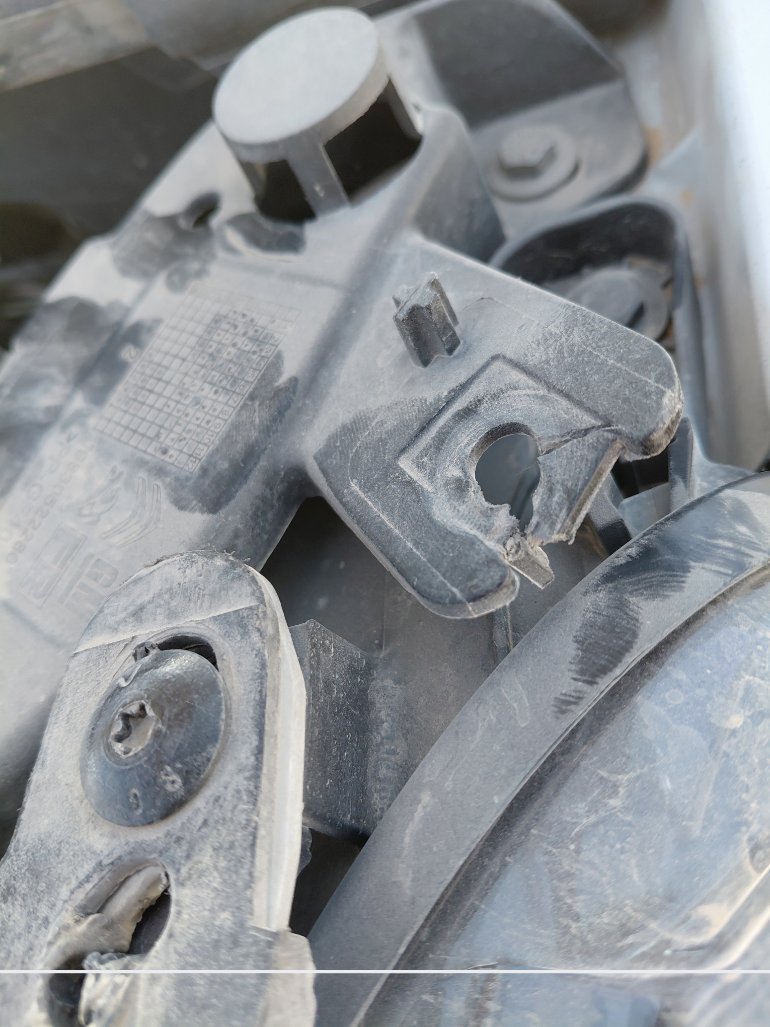 Peugeot  Partner  2022 image