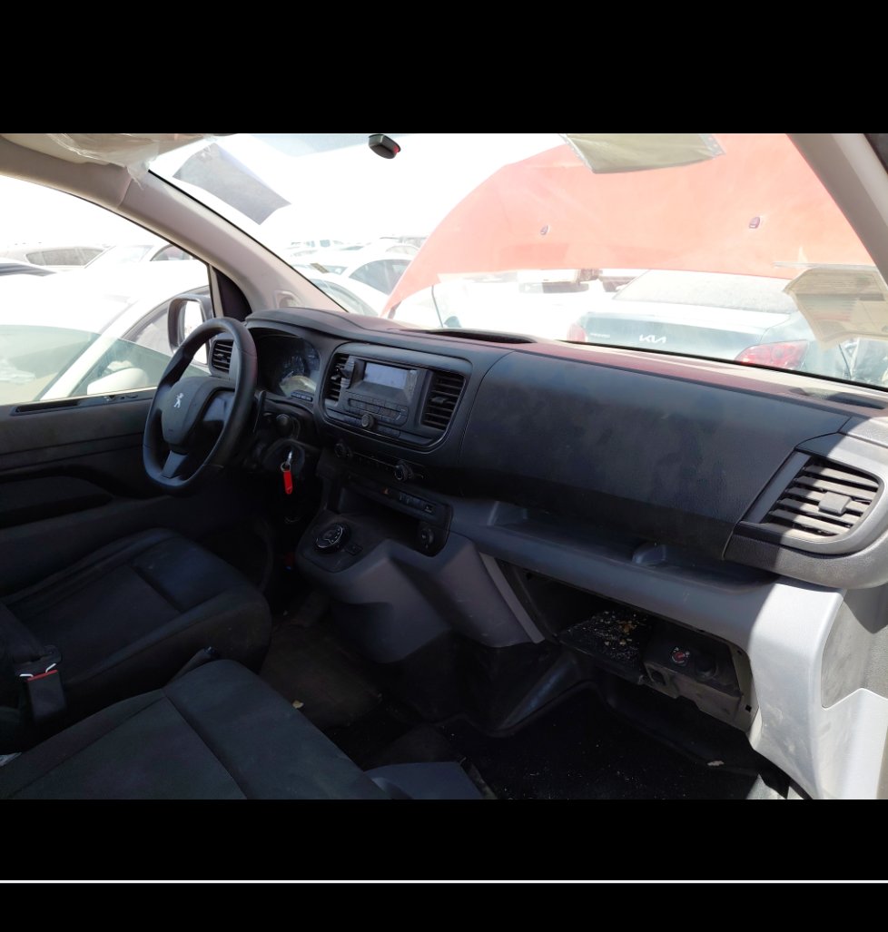 Peugeot  Expert Van  2023 image