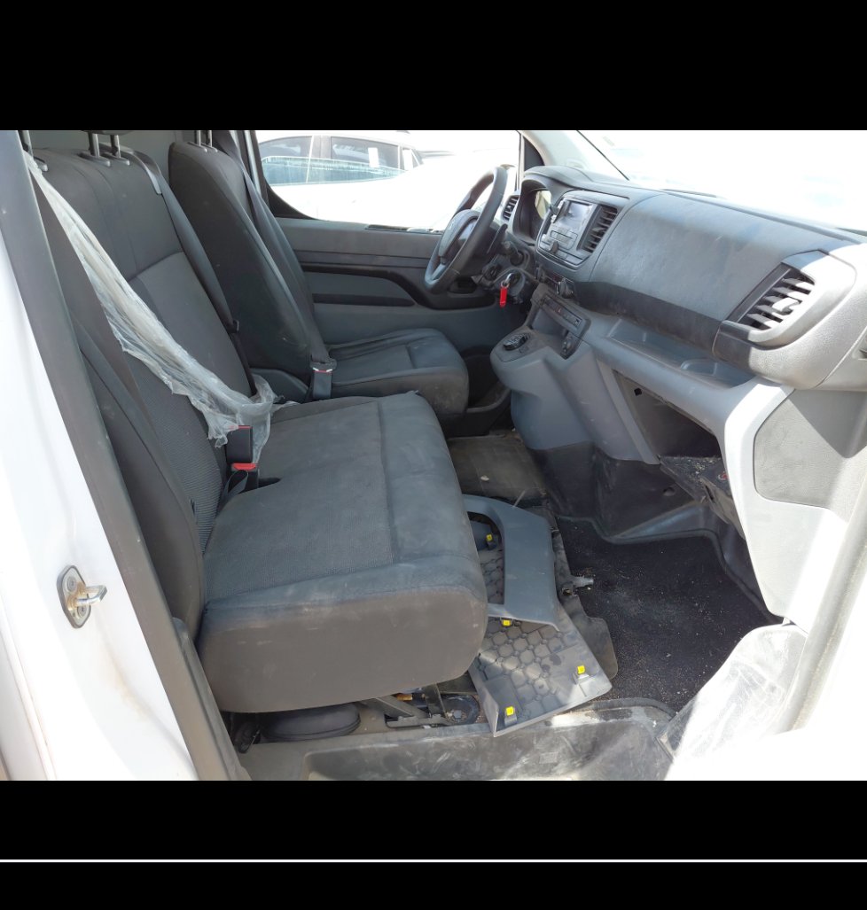 Peugeot  Expert Van  2023 image