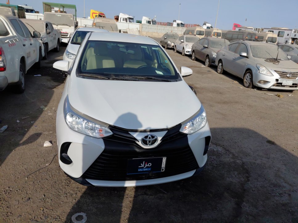 تويوتا يارس  2021