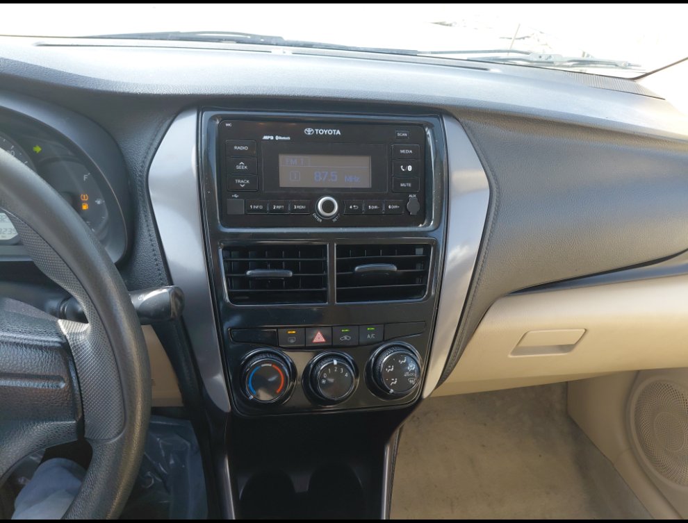 تويوتا يارس  2021 image