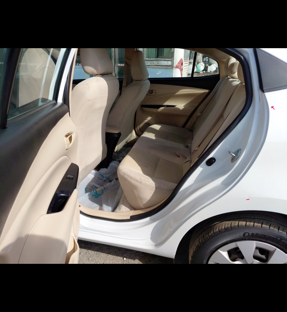 تويوتا يارس  2021 image