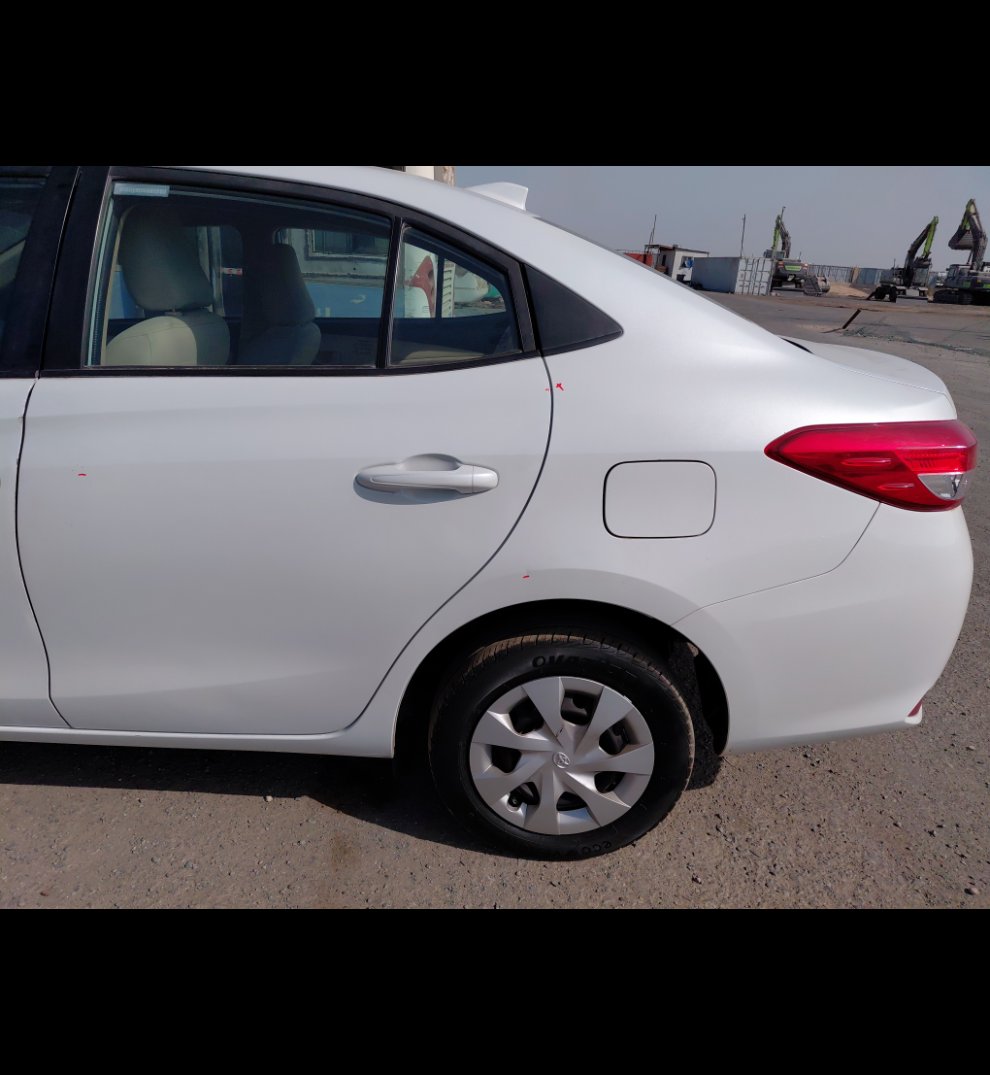 تويوتا يارس  2021 image