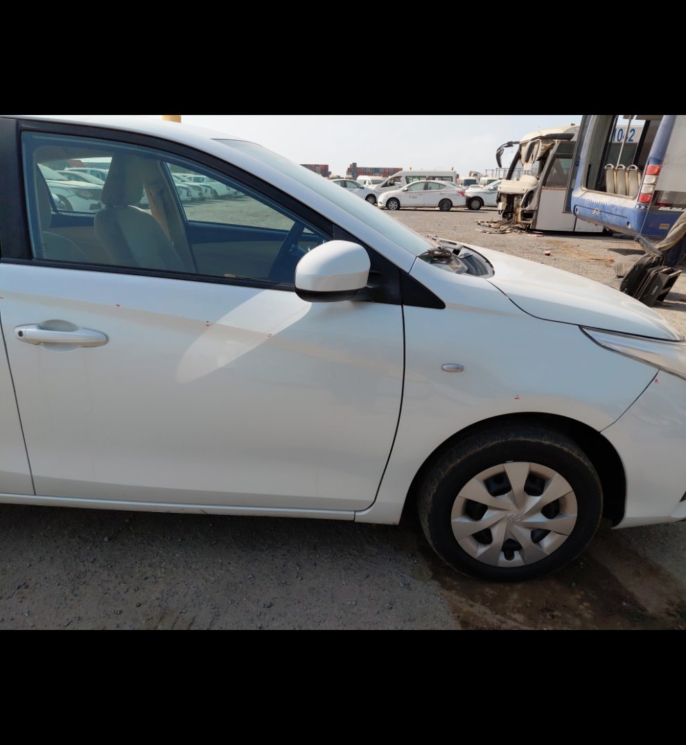 تويوتا يارس  2021 image