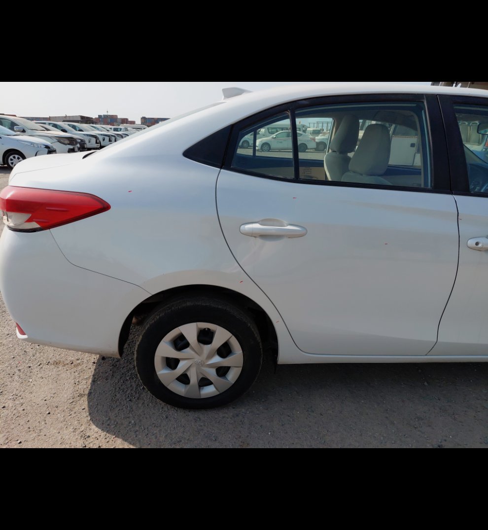 تويوتا يارس  2021 image