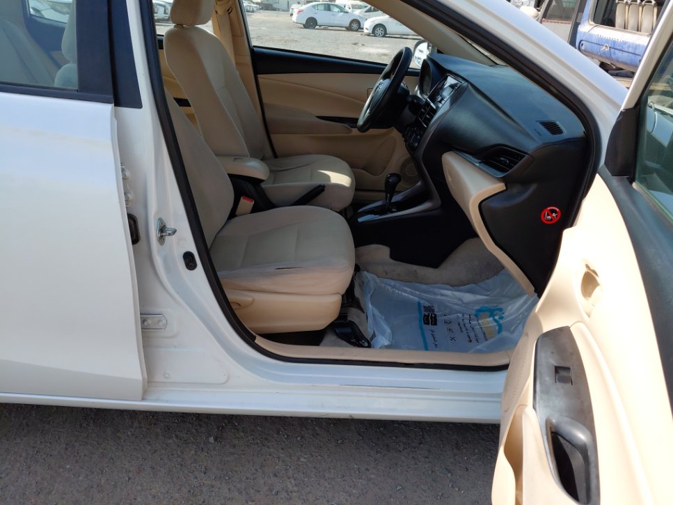 تويوتا يارس  2021 image