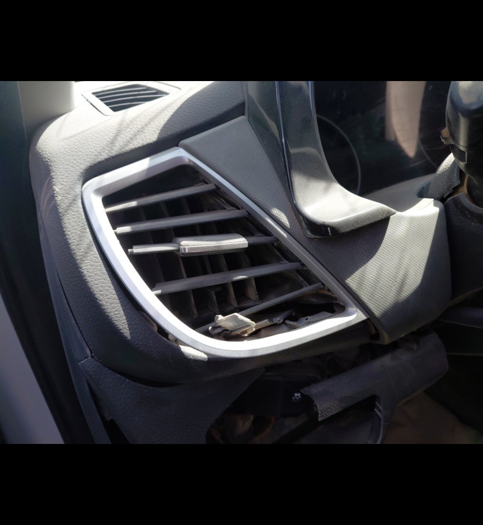 كيا Seltos LX FWD 2021 image