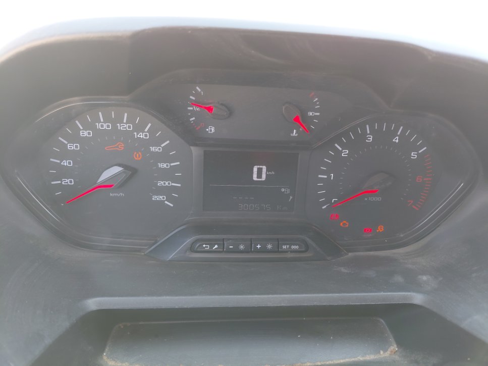 Peugeot  Partner  2022 image