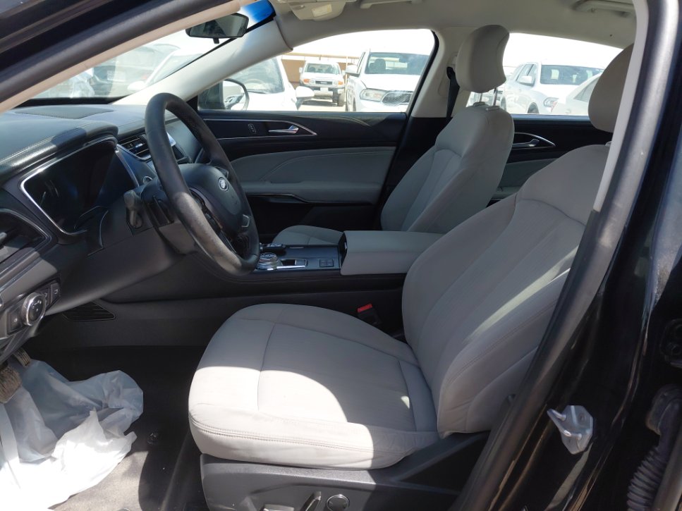 Ford Taurus  2020 image