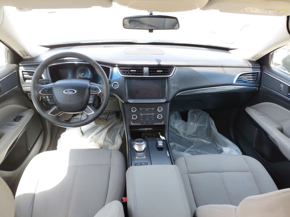 Ford Taurus  2020 image