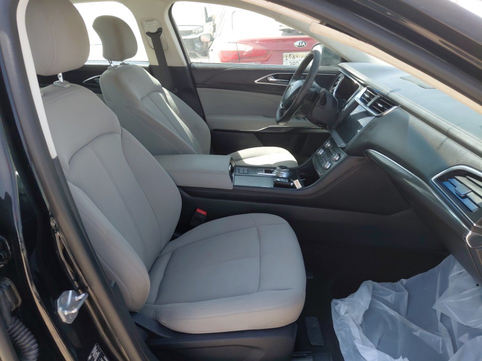 Ford Taurus  2020 image