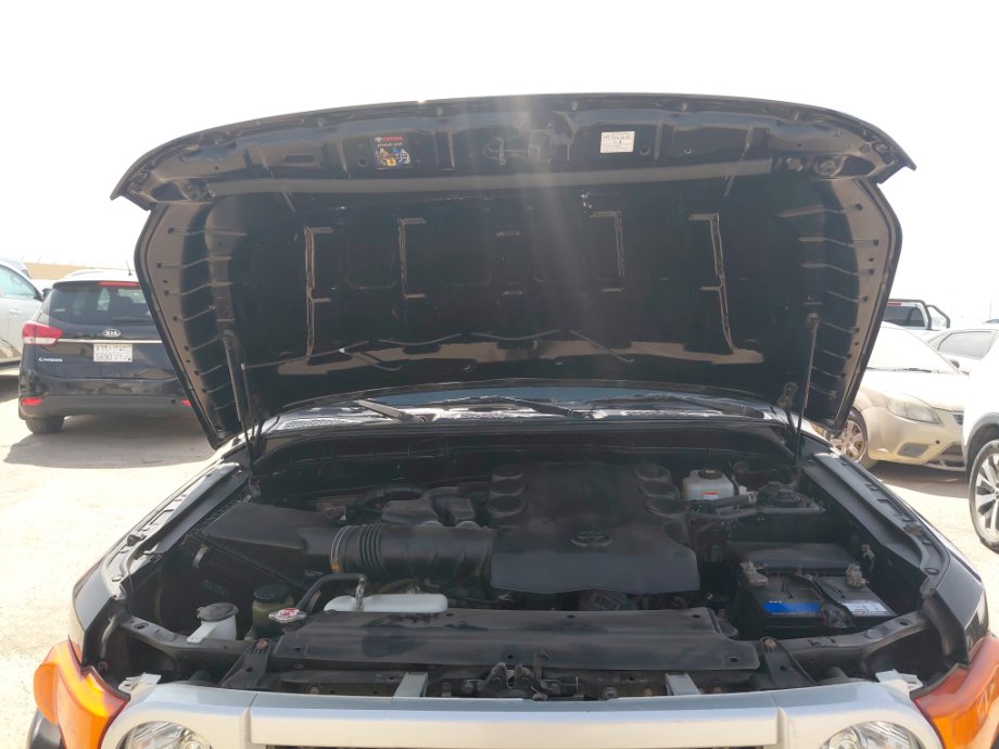 تويوتا إف جي كروزر  2022 image