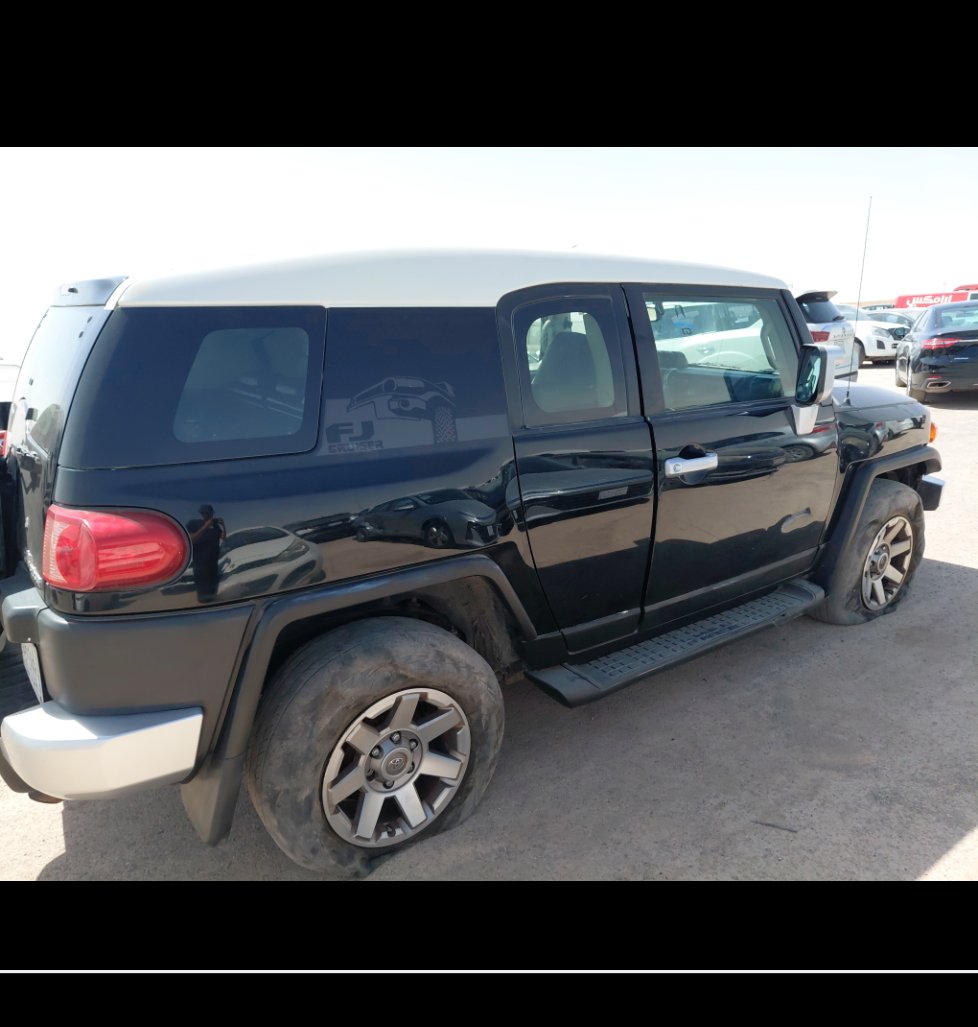 تويوتا إف جي كروزر  2022 image