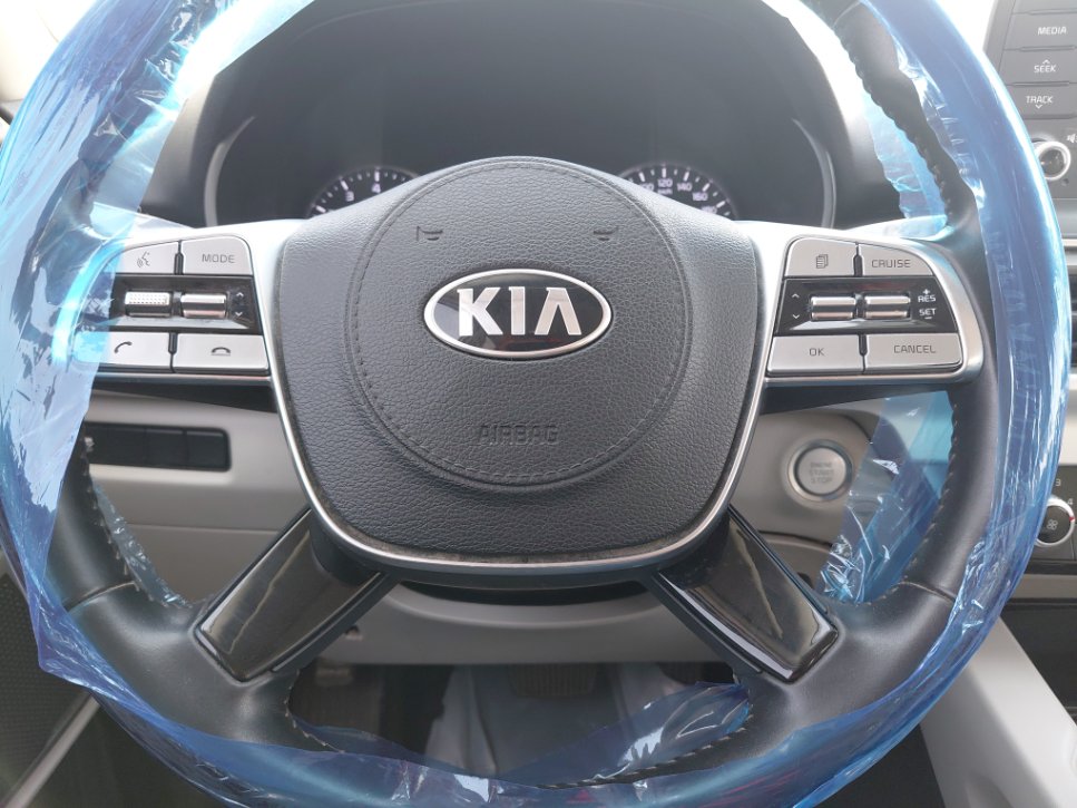 KIA Telluride LX AWD 2021 image