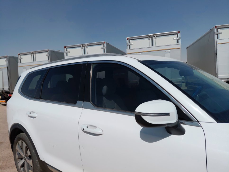 KIA Telluride LX AWD 2021 image