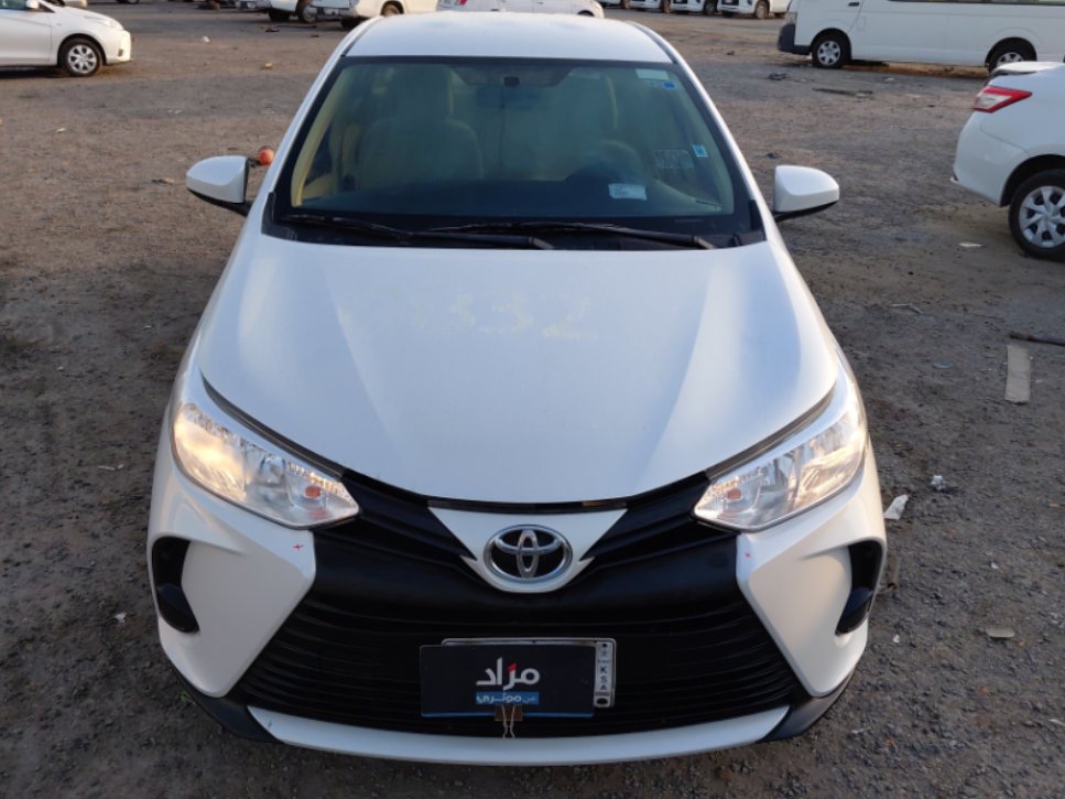 تويوتا يارس  2021