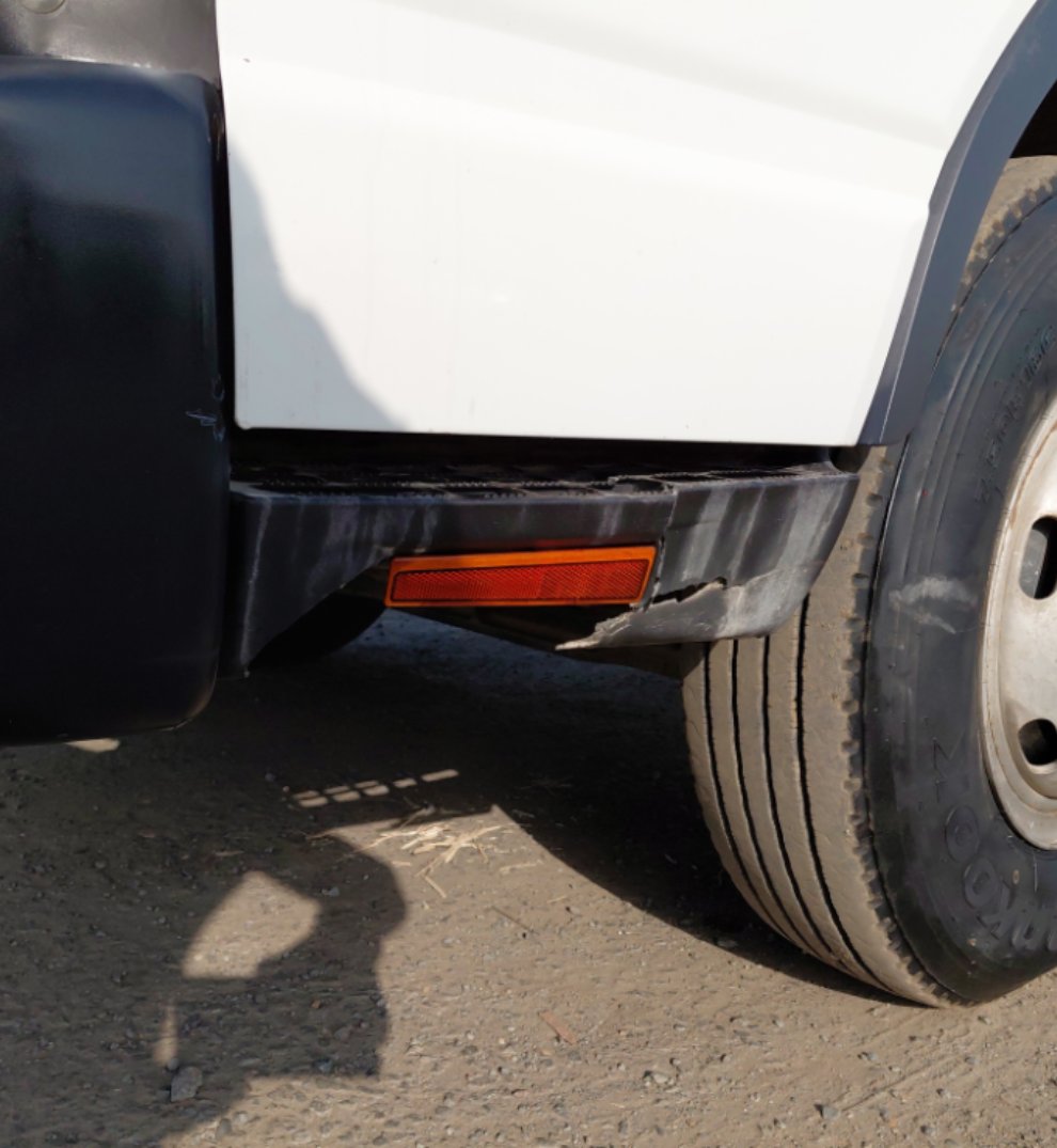 Mitsubishi Canter FUSO 2017 image