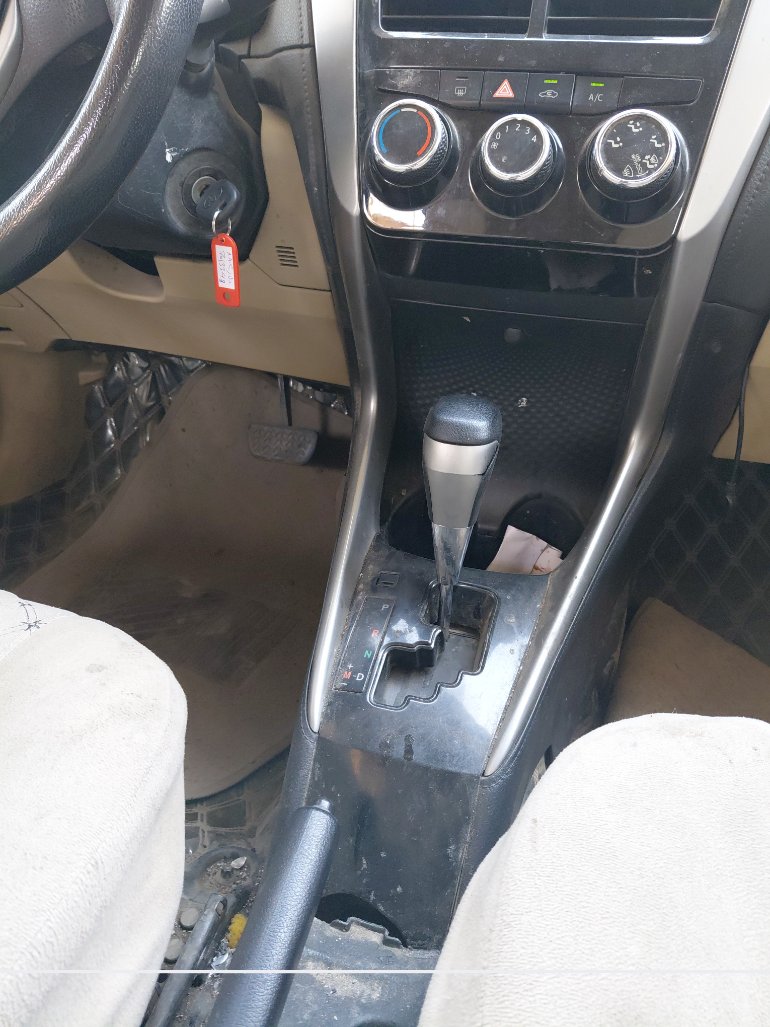 تويوتا يارس Y 2020 image