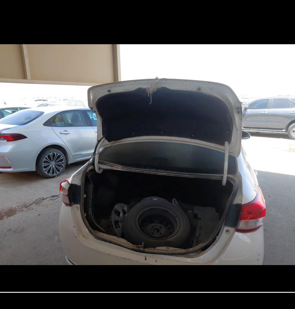 تويوتا يارس Y 2020 image