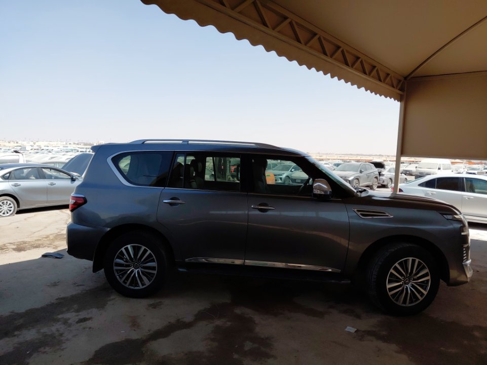 نيسان باترول PLATINUM SPORTS UTILITY 2020 image