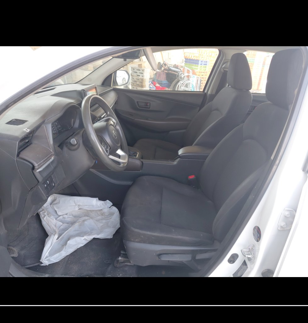 Toyota Yaris Y 2023 image