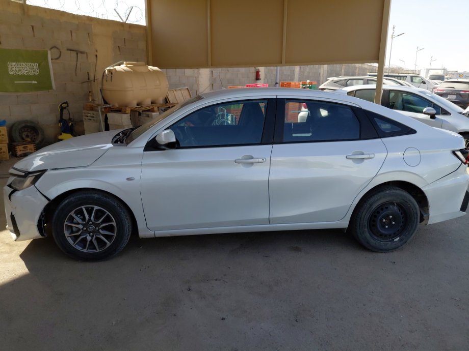 Toyota Yaris Y 2023 image